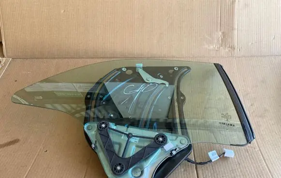 Mercedes-Benz E C207 W207 Rear door window glass DOT24M62AS2 A2076701603
