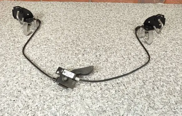 BMW 5 F10 F11 Engine bonnet (hood) release handle 7183765