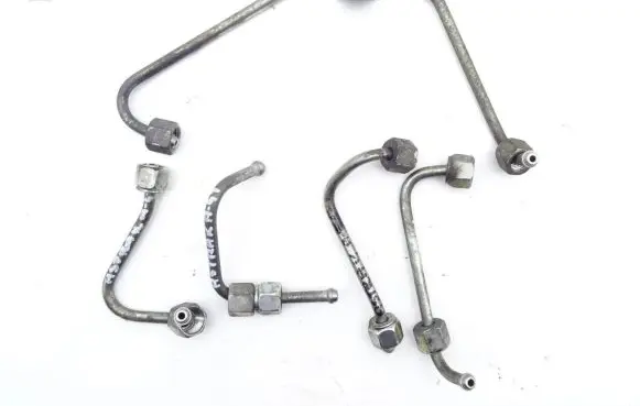 Opel Astra K Fuel injector supply line/pipe 
