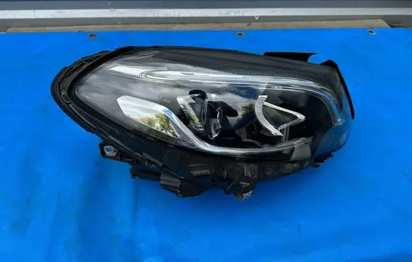 Headlight/headlamp