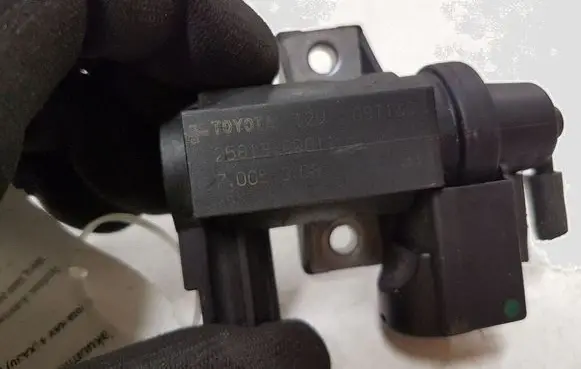 Toyota RAV 4 (XA30) 258190R011