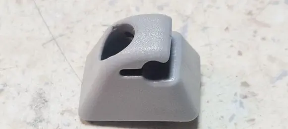 Sun visor clip/hook/bracket