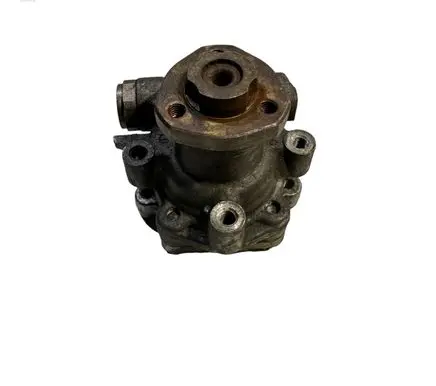 Volkswagen Golf IV Power steering pump 1J0422154B