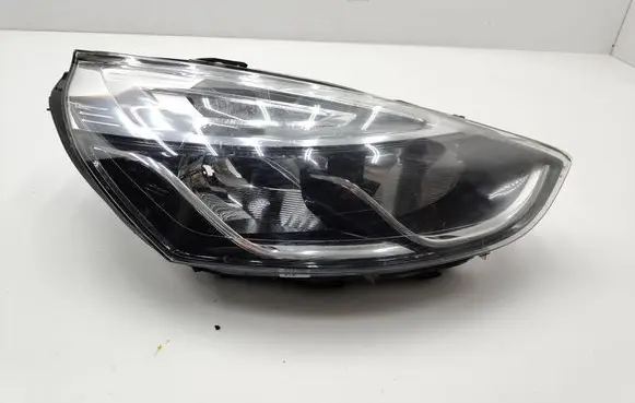 Renault Clio IV Headlight/headlamp 260100653R