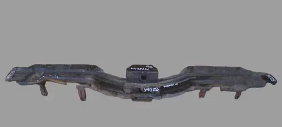 Mitsubishi Pajero Rear bumper support beam 