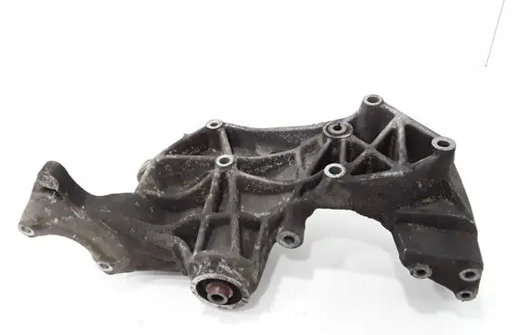Audi A4 S4 B5 8D Generator/alternator bracket 