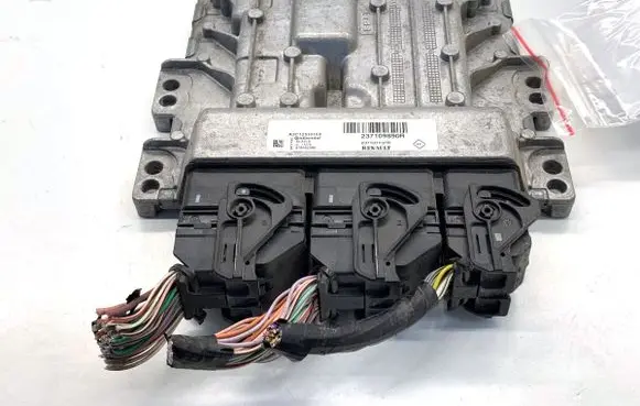Renault Captur Engine control unit/module ECU 237109890R