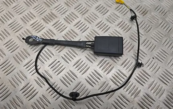 Mercedes-Benz A W176 Front seatbelt buckle A2468600169