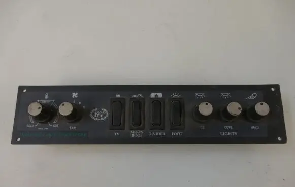Lincoln Town Car Central console control unit 