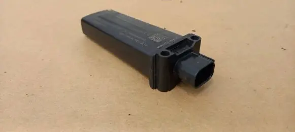 Porsche Cayenne (9Y0 9Y3) Tire pressure control unit 4M0907273B