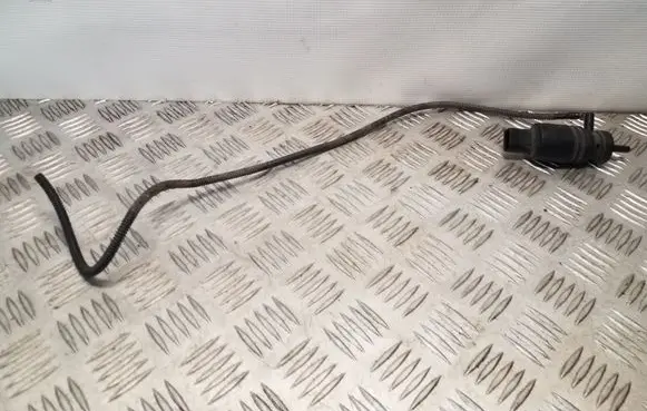 Audi A4 S4 B5 8D Windscreen/windshield washer pump