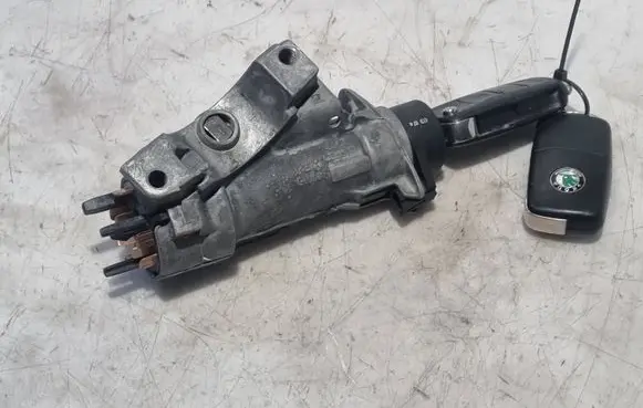 Skoda Fabia Mk1 (6Y) Ignition lock B0905851C