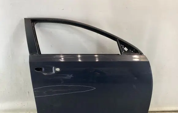 KIA Ceed Front door 76004J7000