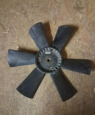 Mercedes-Benz 190 W201 Viscous fan clutch 1022050506