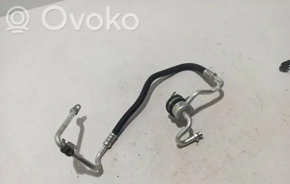 Dacia Duster Air conditioning (A/C) pipe/hose 924901423R