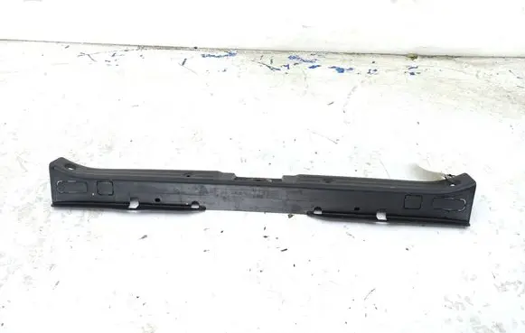 Trunk/boot sill cover protection