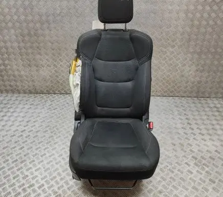 Isuzu D-Max Front passenger seat 8975065340