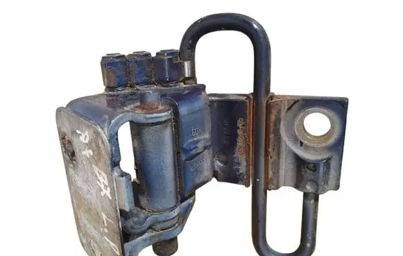 Front door lower hinge