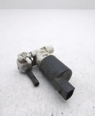 Volvo V60 Windscreen/windshield washer pump 31349264