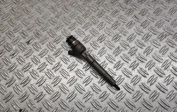 Mercedes-Benz B W245 Fuel injector A6400700787