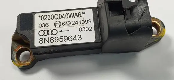 Audi TT Mk1 Airbag deployment crash/impact sensor 8N8959643