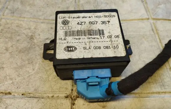 Skoda Superb B5 (3U) Light module LCM 4Z7907357
