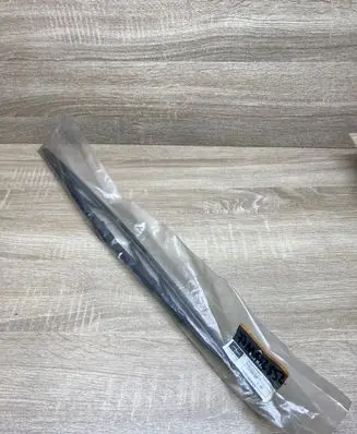 Renault Clio II Windshield/front glass wiper blade 7701045182