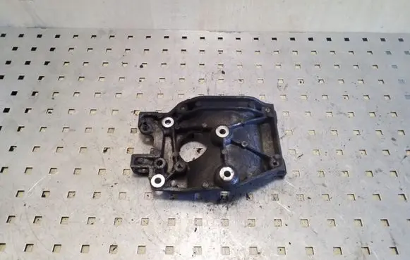 Ford Focus A/C compressor mount bracket 9646719580