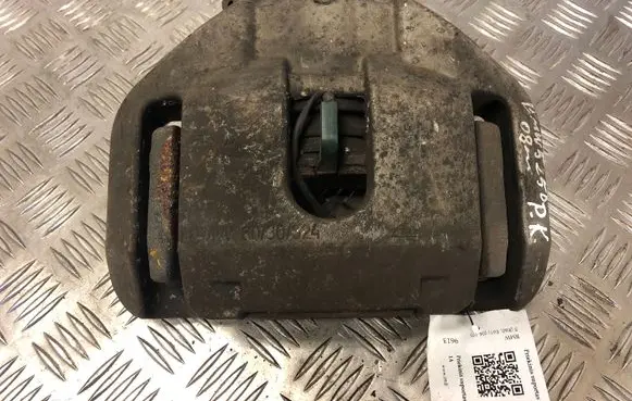 BMW 5 E60 E61 Front brake caliper