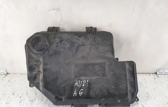 Audi A6 S6 C6 4F Fuse box cover 4F1907613