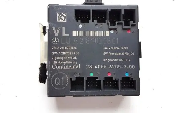 Mercedes-Benz CLS C218 X218 Door control unit/module A2189000801