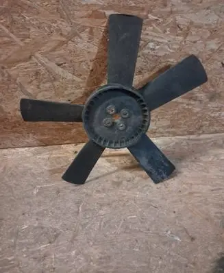 Mercedes-Benz W123 Fan impeller 1152050406