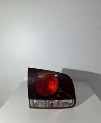 Volkswagen Touareg I Rear/tail lights 7L6945096K