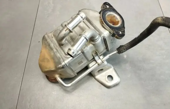 Ford Mondeo MK V EGR valve cooler HG9Q9F464AA