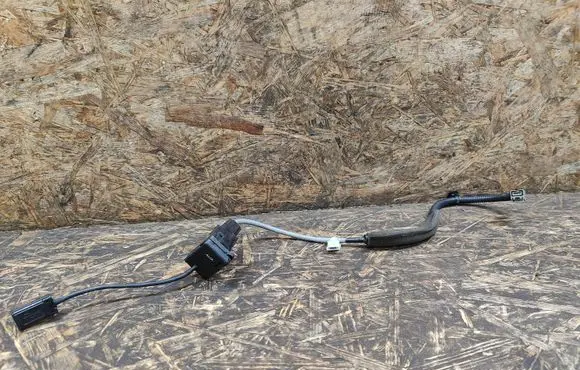 Acura ZDX AUX in-socket connector 