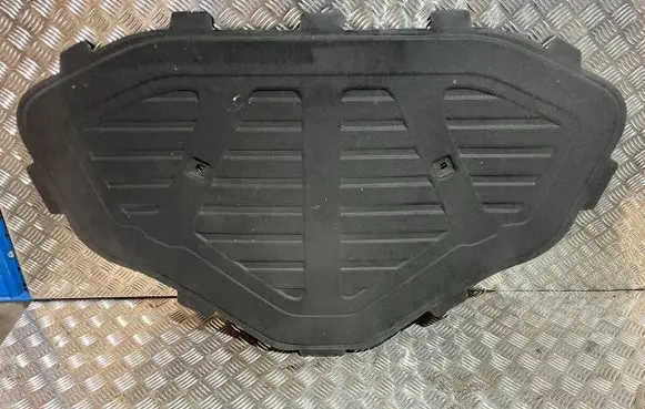 Audi A3 8Y Engine bonnet/hood sound/heat insulation 8Y0863825A