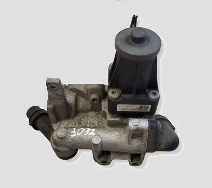 Jaguar F-Pace EGR valve G4D39D475AD 704924130 129187897