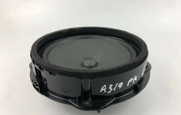 Audi A3 S3 8V Front door speaker 8V0035415D