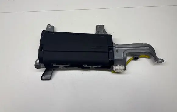 Lexus RX 330 - 350 - 400H Knee airbag 7399748010