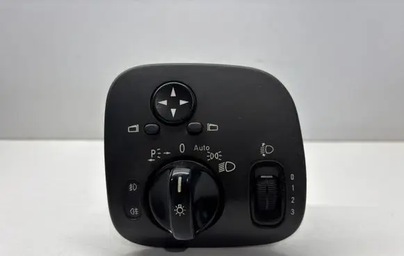 Mercedes-Benz C W203 Light switch A2035450604 24406574725