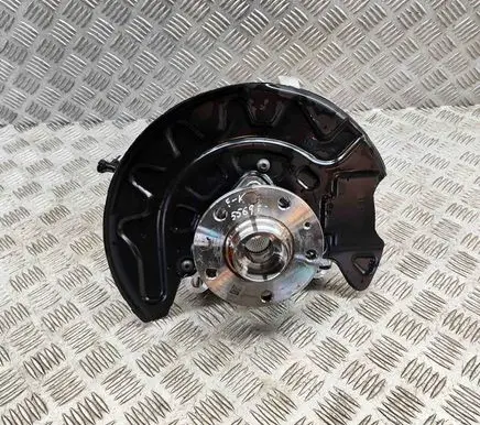 Audi Q3 F3 Front wheel hub 5Q0407253C