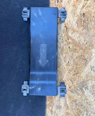 Audi e-tron Other under body part 4KE971615B