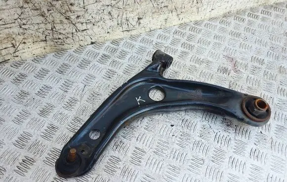 Toyota Yaris Front lower control arm/wishbone 