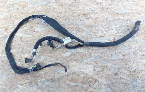 Renault Trafic II (X83) Rear tail light wiring loom 93853068 820036400605