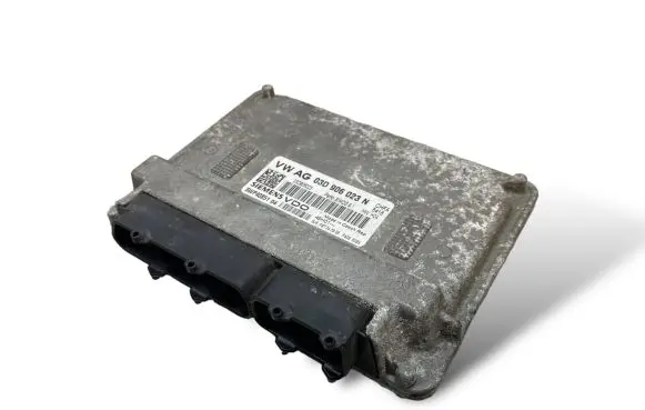 Skoda Fabia Mk2 (5J) Engine control unit/module 03D906023N 03D906023 5WP4085104