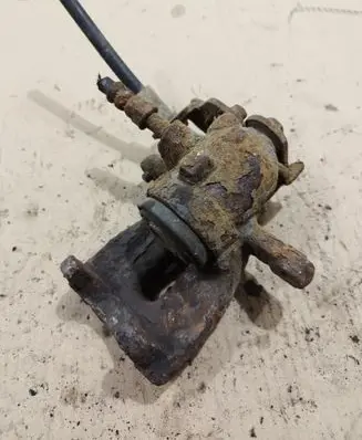 Ford Mondeo MK IV Rear brake caliper