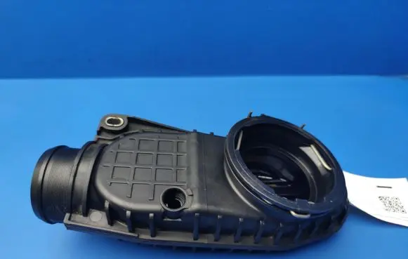 Jaguar XF Air intake hose/pipe 4R8Q6K770AD