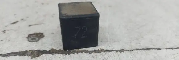 Volkswagen PASSAT B3 Other relay 191955529 72WV002 CD3MH