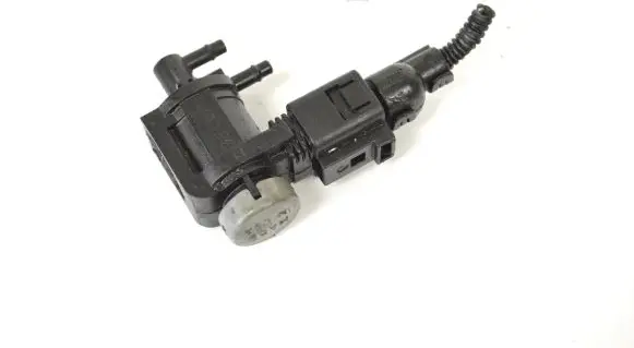 Audi A4 S4 B8 8K Turbo solenoid valve 1K0906283A