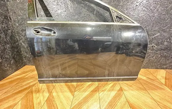 Mercedes-Benz S W221 Front door c197 long